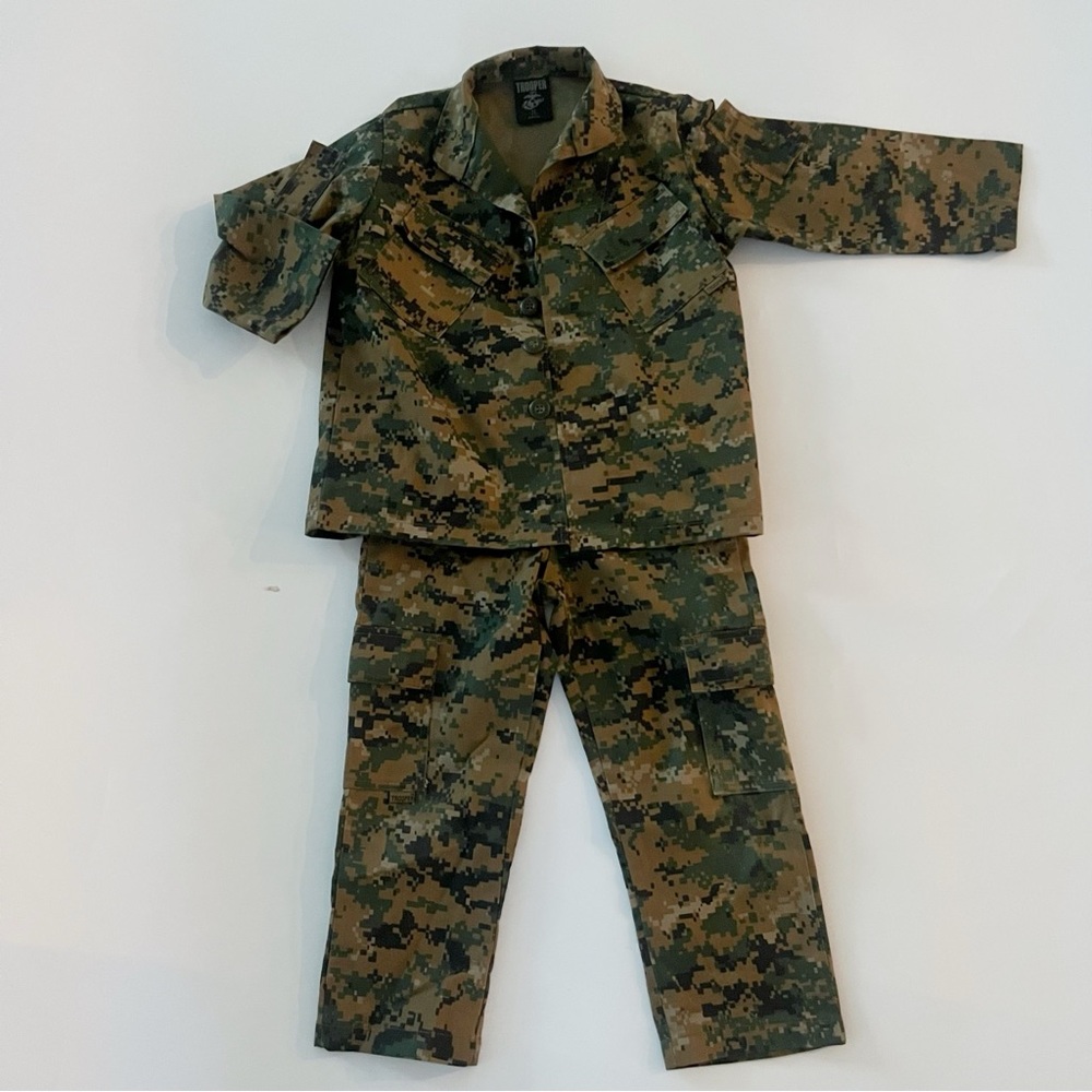 Kids USMC 2 pc Woodland Camo Marine Corps Uniform Halloween Costume XS